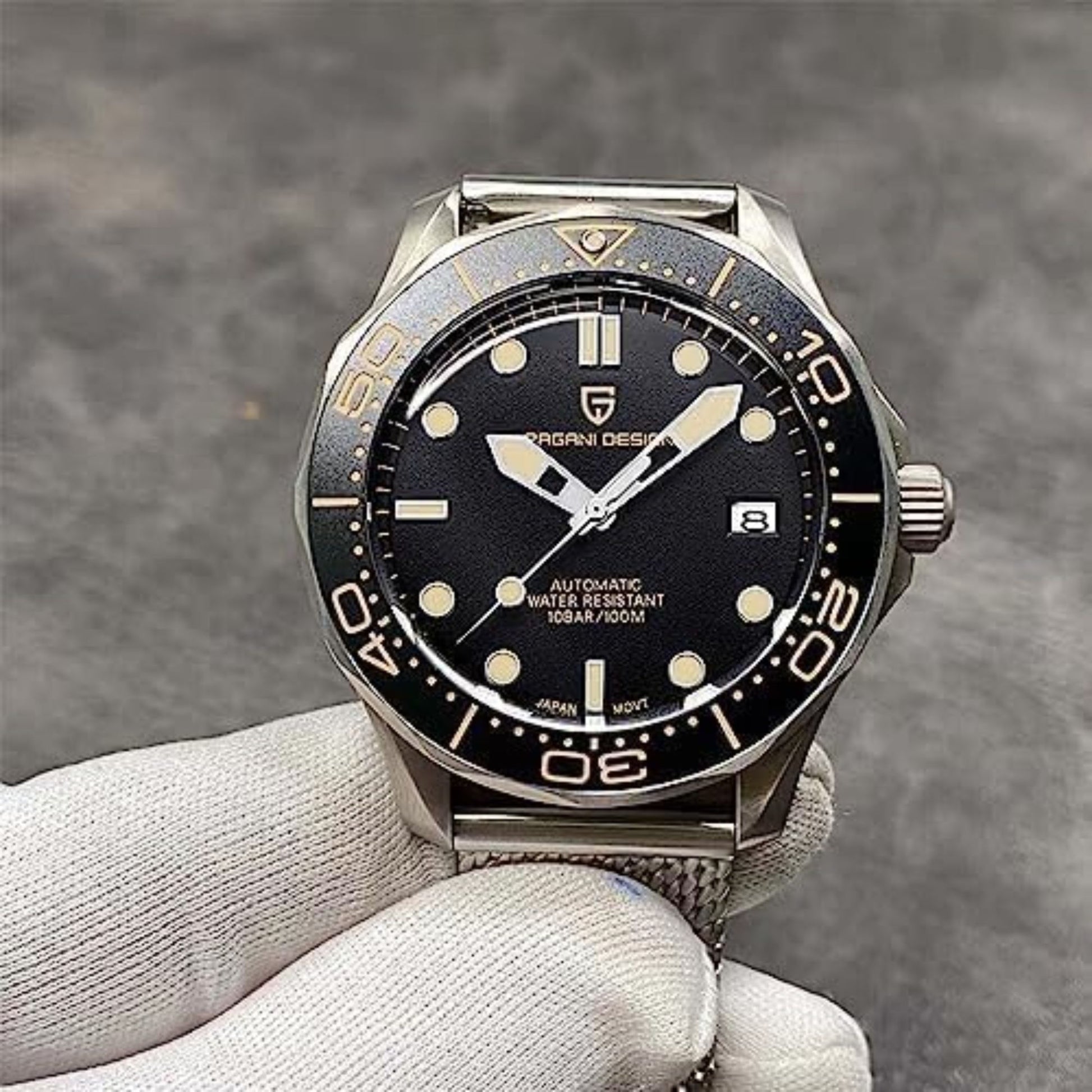 Pagani Design PD-1667 40mm Mens Automatic Waterproof Mechanical Watch with (Japanese NH-35 Movement) 007 Seamaster - Mesh Strap