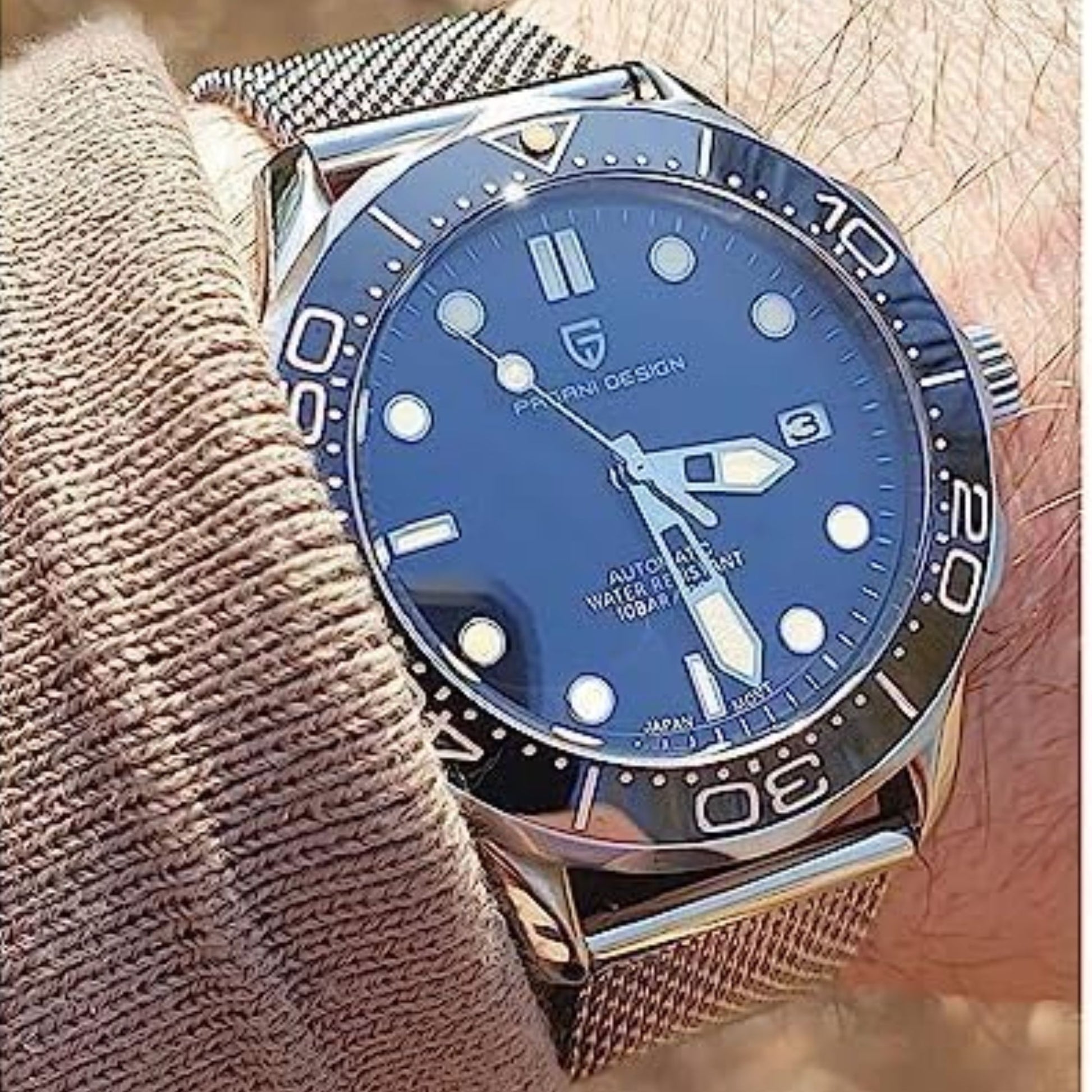 Pagani Design PD-1667 40mm Mens Automatic Waterproof Mechanical Watch with (Japanese NH-35 Movement) 007 Seamaster - Mesh Strap