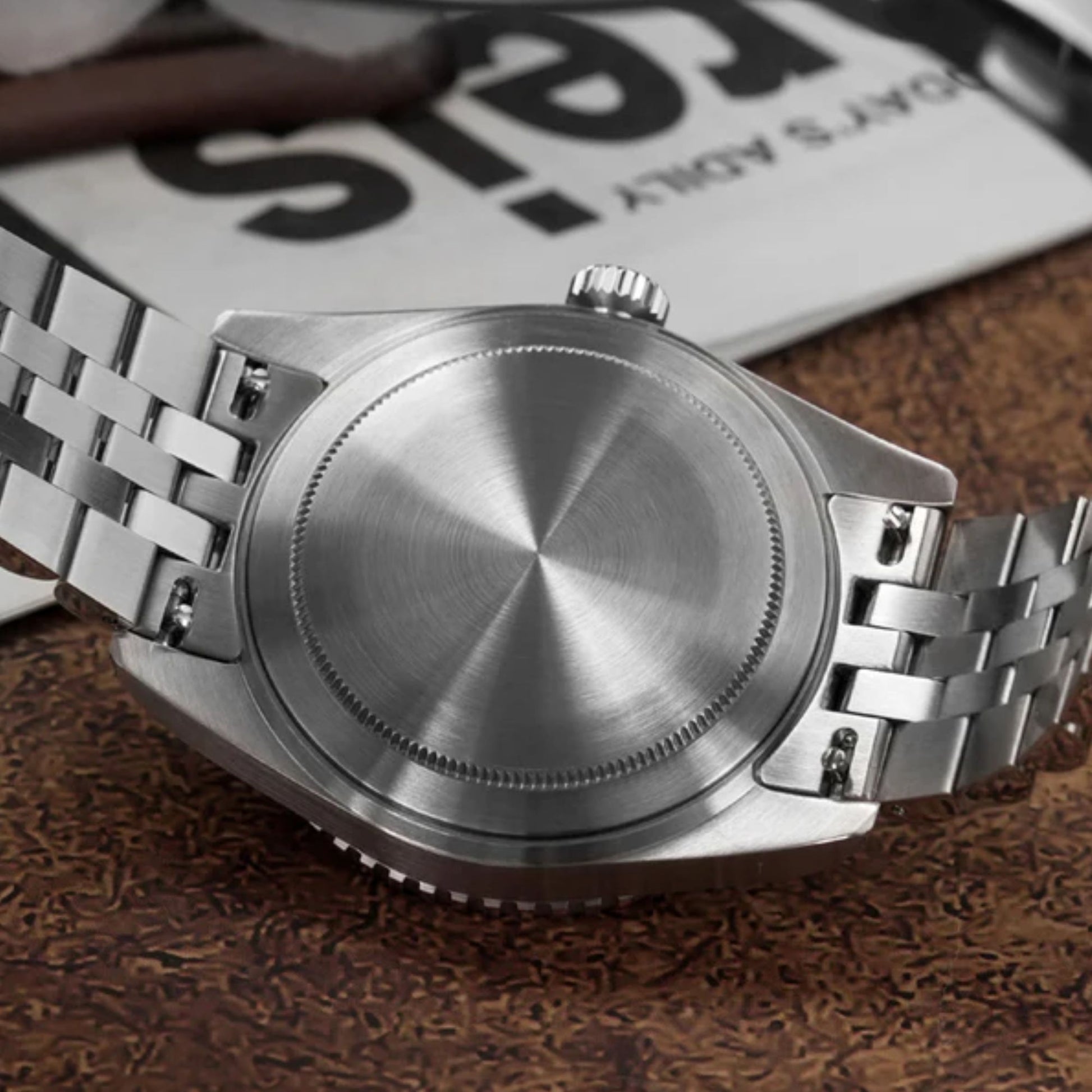 Watchdives WD6542 38mm GMT Men Watch