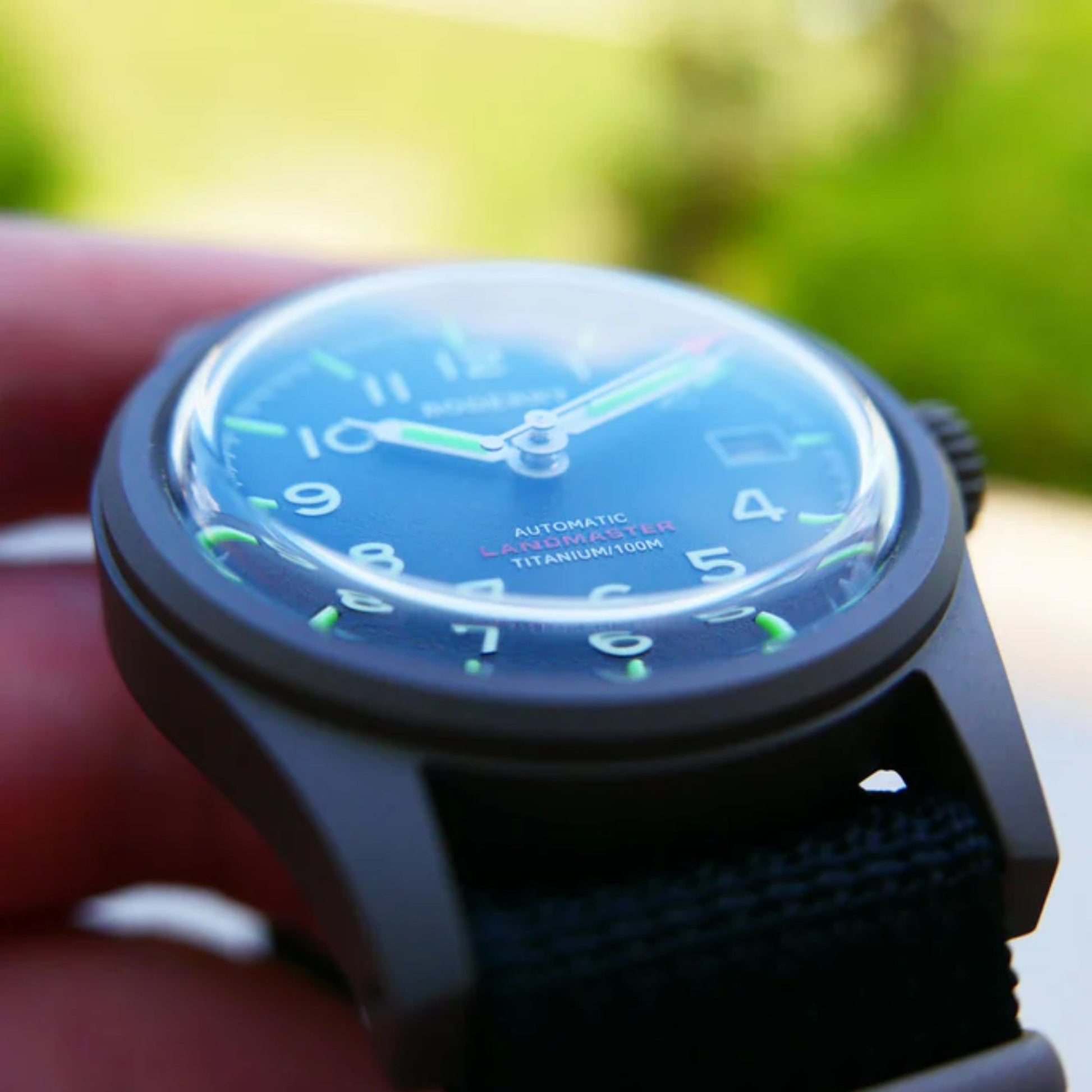 LANDMASTER - 100M Waterproof Titanium Automatic Field Watch | Black