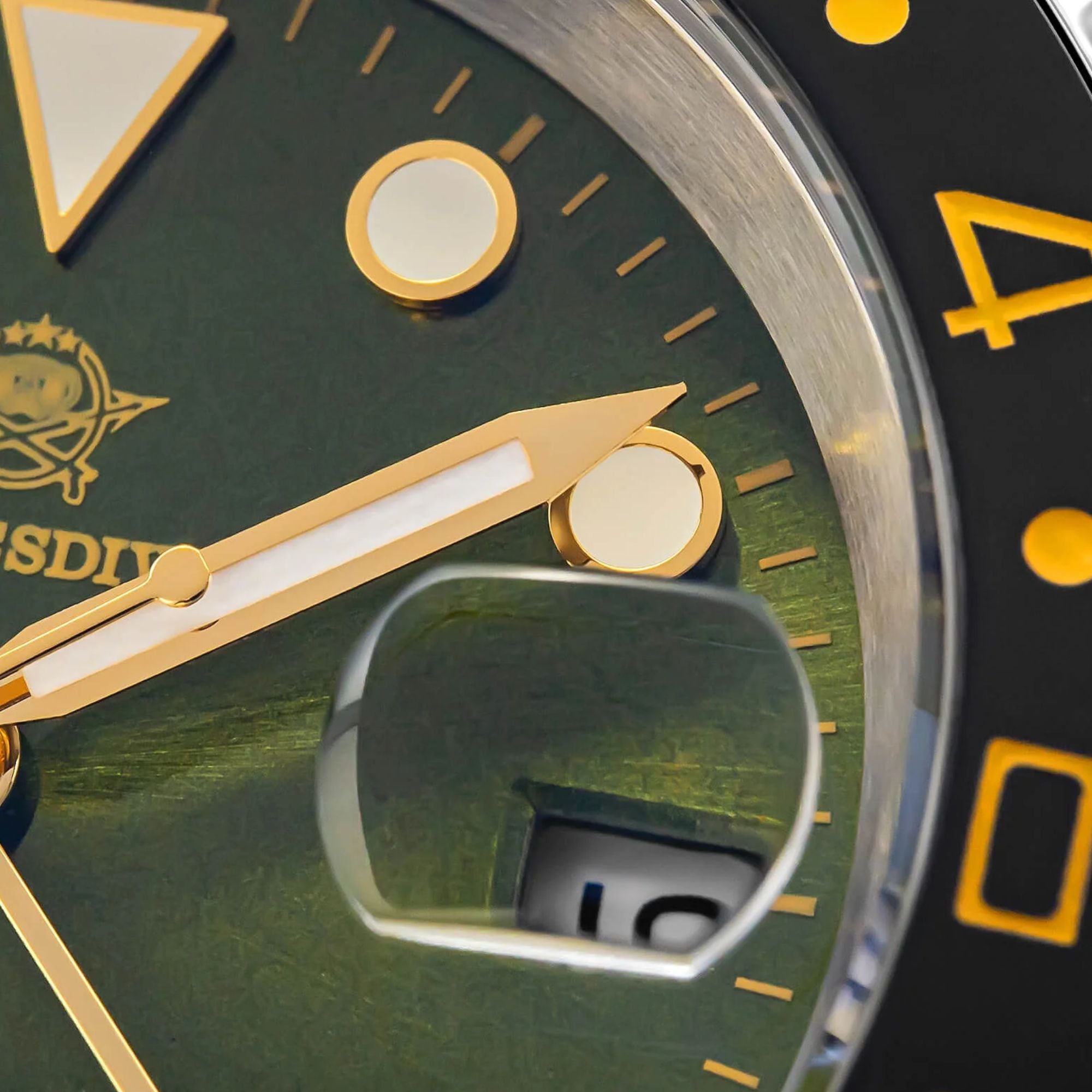 ADDIESDIVE Water Ghost Luxury Dive Watch GMT Watch AD2050 with Swiss Movement