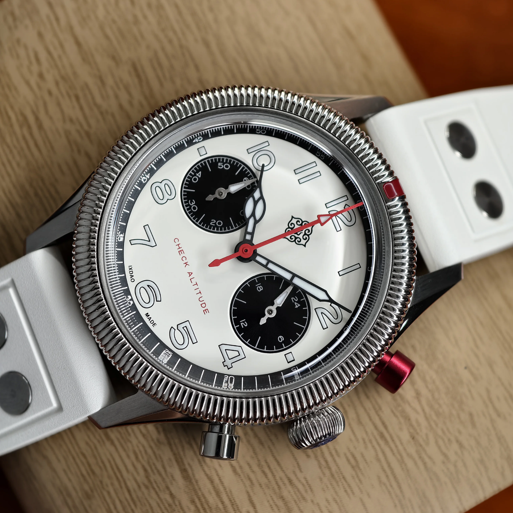 IXDAO 39mm VK64 Pilot Chronograph Watch JD-X10S White