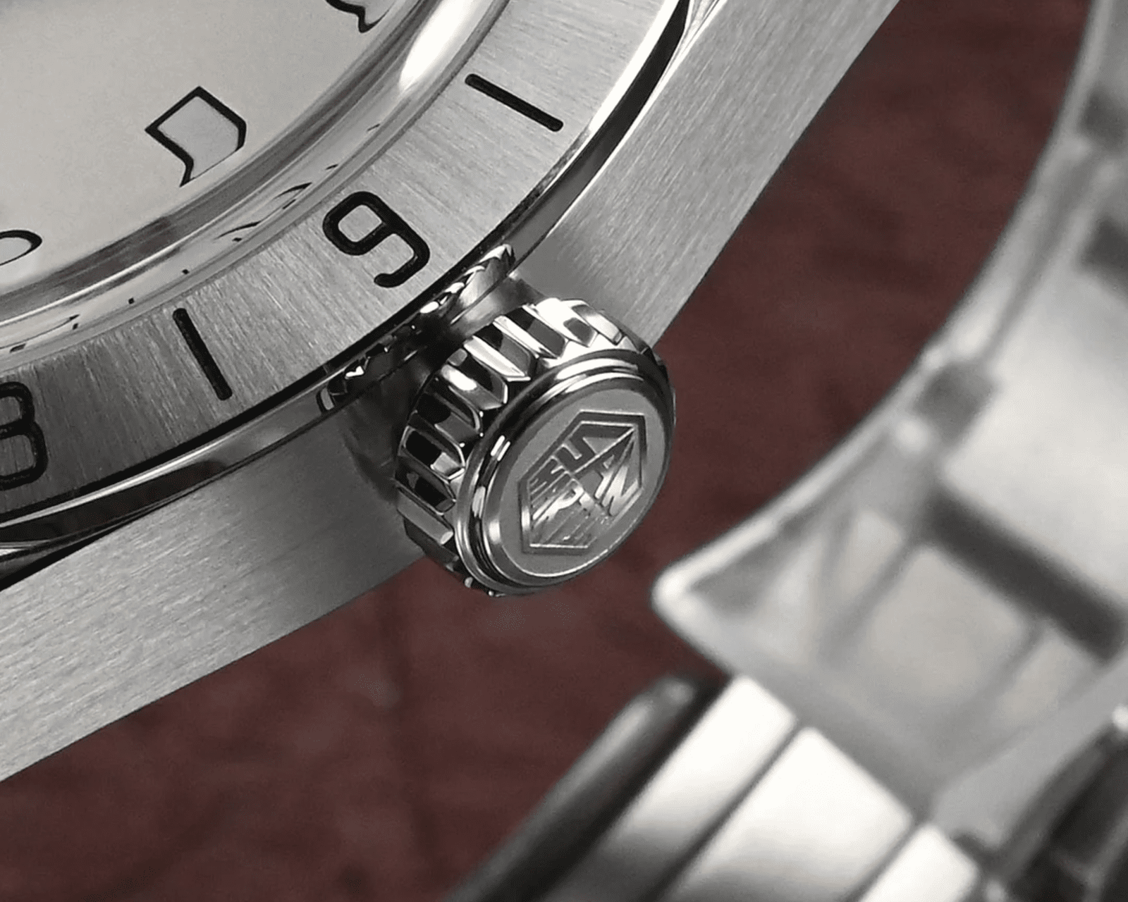 San Martin NH34 39mm BB GMT Watch SN0054GB - White Dial san martin watches india online