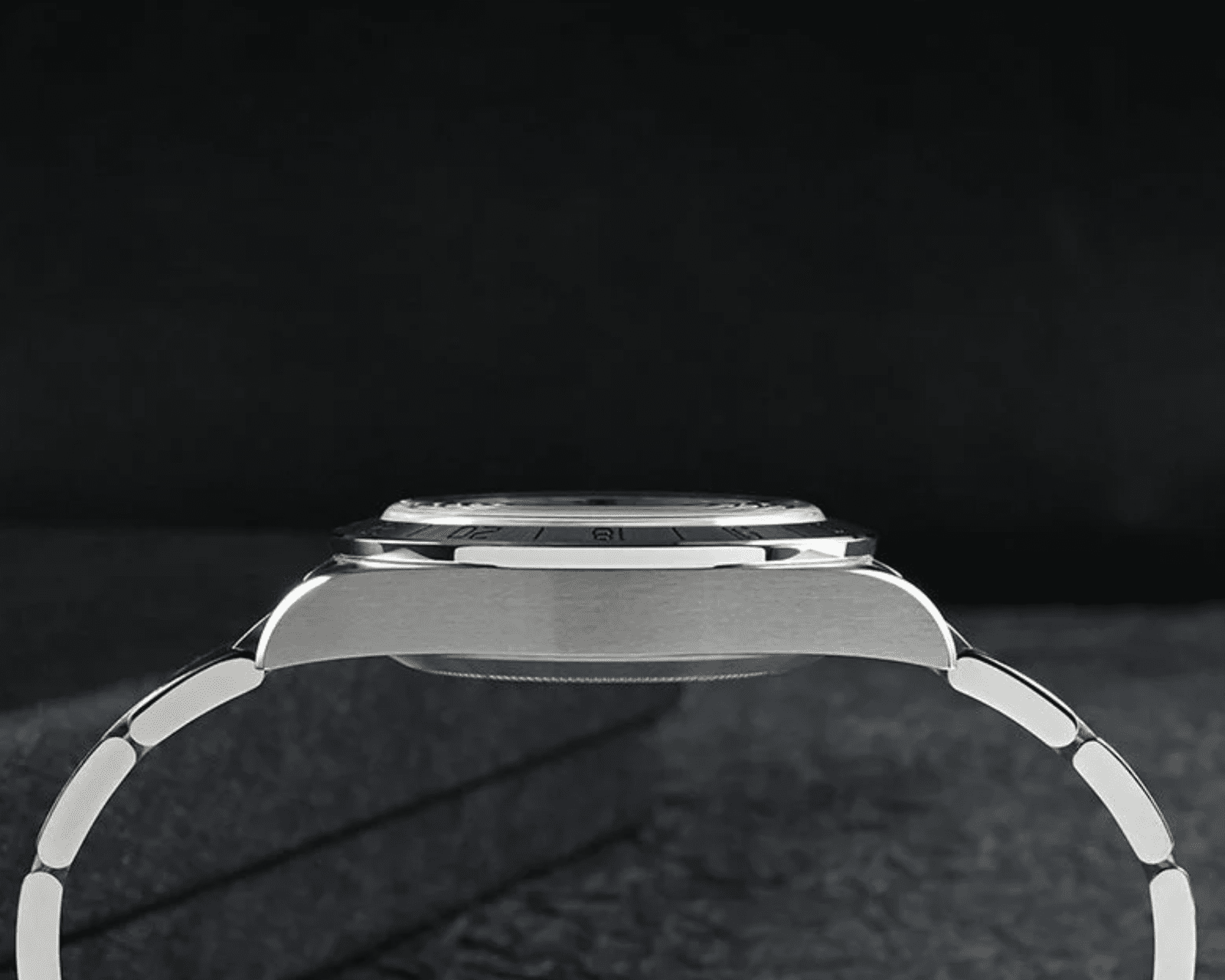 San Martin NH34 39mm BB GMT Watch SN0054GB - White Dial san martin watches india online