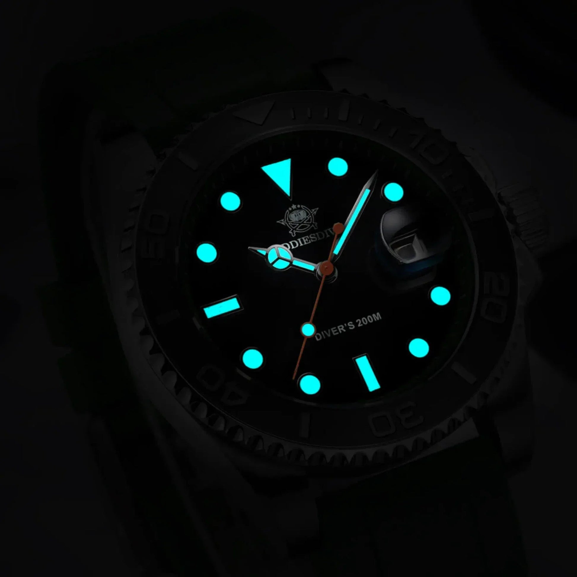 ADDIESDIVE 41mm Sports Quartz Watch Waterproof 200M (AD2040) - DREAM WATCHES