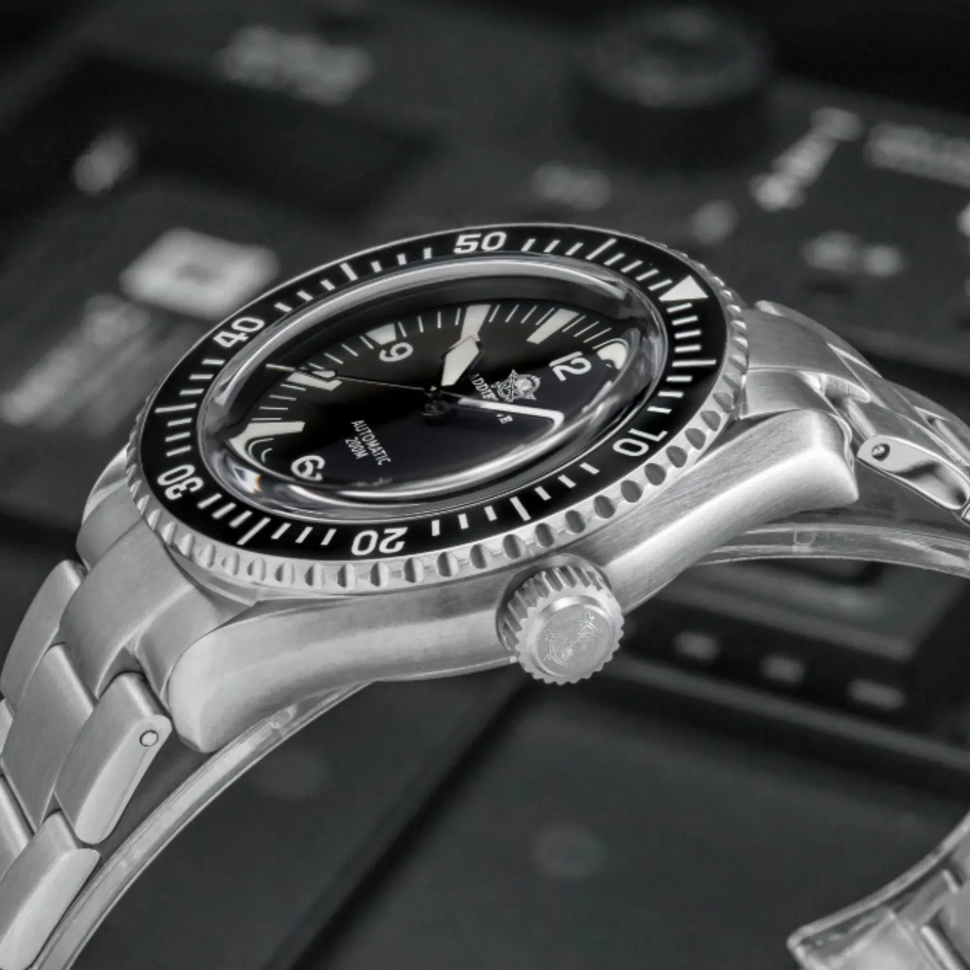 ADDIESDIVE Sharkmaster 300 Automatic Dive Watch AD2056 - DREAM WATCHES