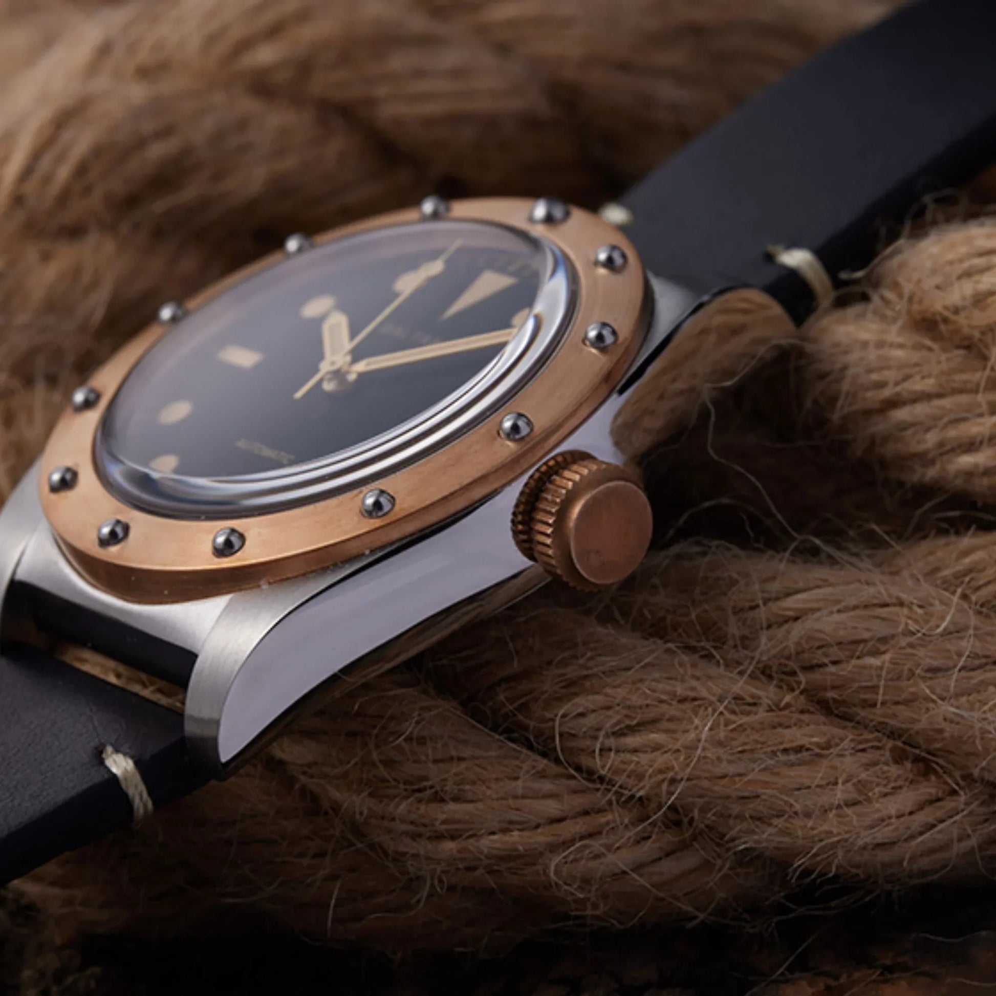 Baltany Design Bronze Bezel Vintage Watch B4030 - DREAM WATCHES