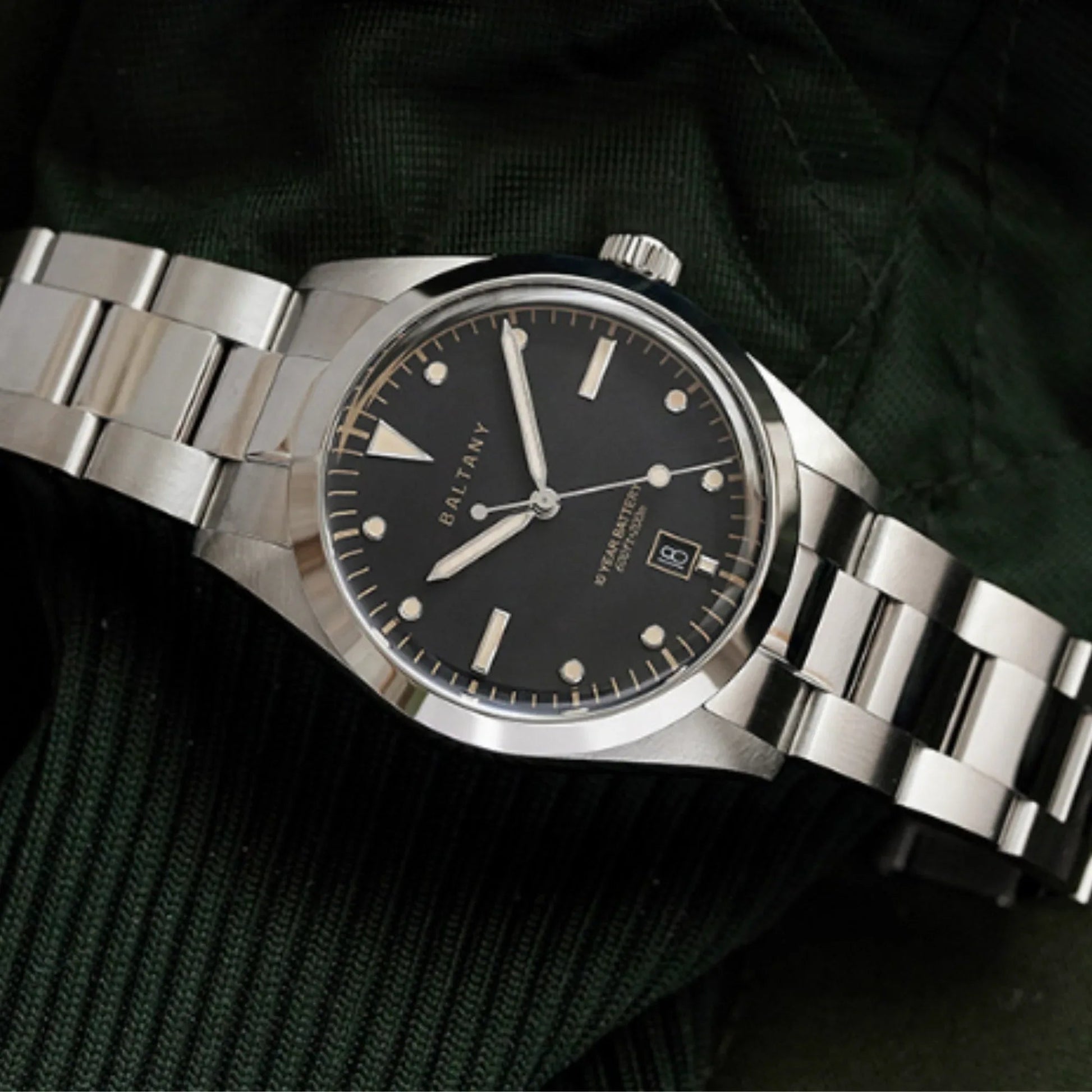Baltany Quartz Explorer Homage Bracelet Watch S4041AB - Swiss movement - DREAM WATCHES