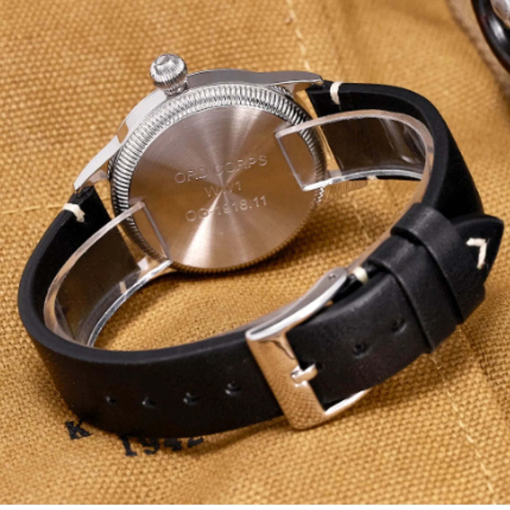 Baltany Retro Auto Military Style WW1 Trench Watch S2051 - Black Dial - DREAM WATCHES