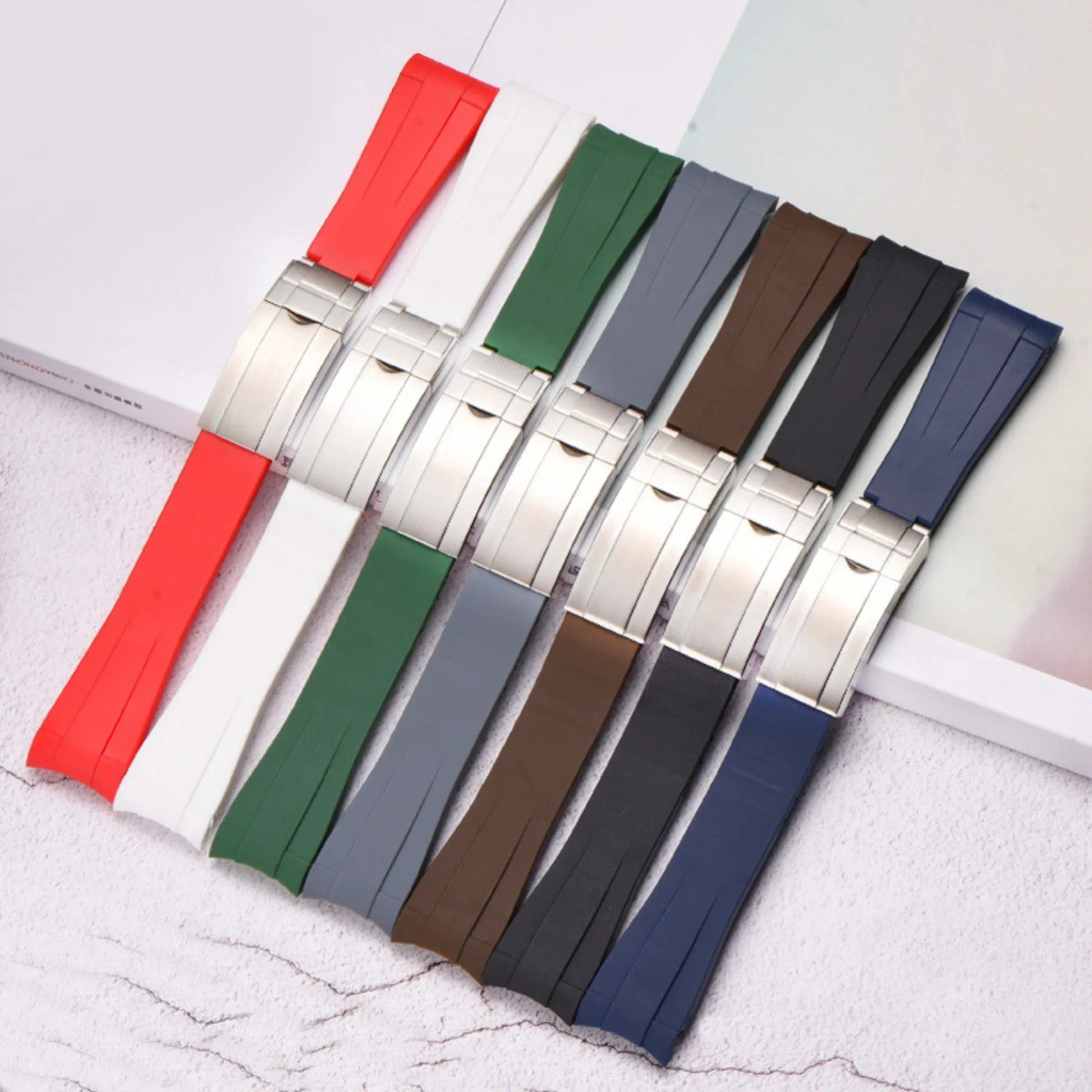 High End Curved FKM Rubber Watch Band - Oyster Style Deployment Clasp: 20 mm - Brown - DREAM WATCHES