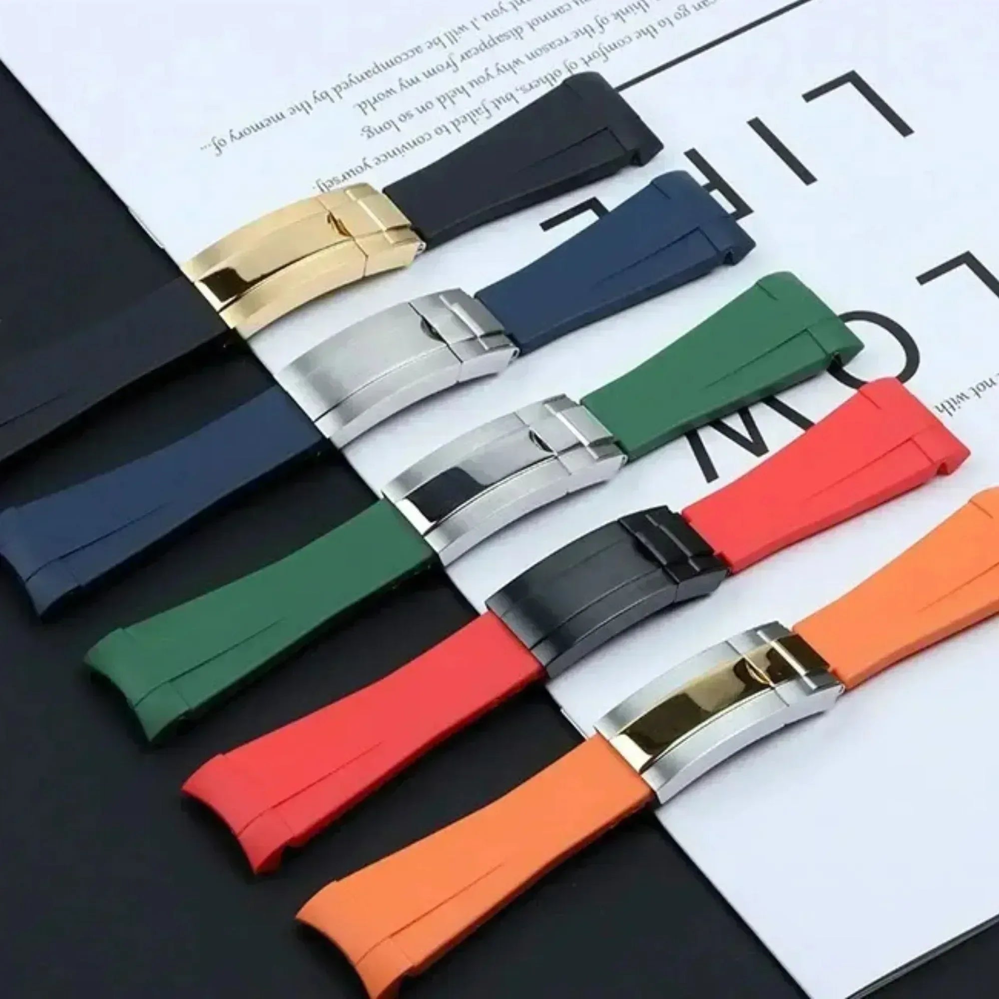 High End Curved FKM Rubber Watch Strap - Oyster Style Deployment Clasp 20mm - Green with Black Clasp - DREAM WATCHES