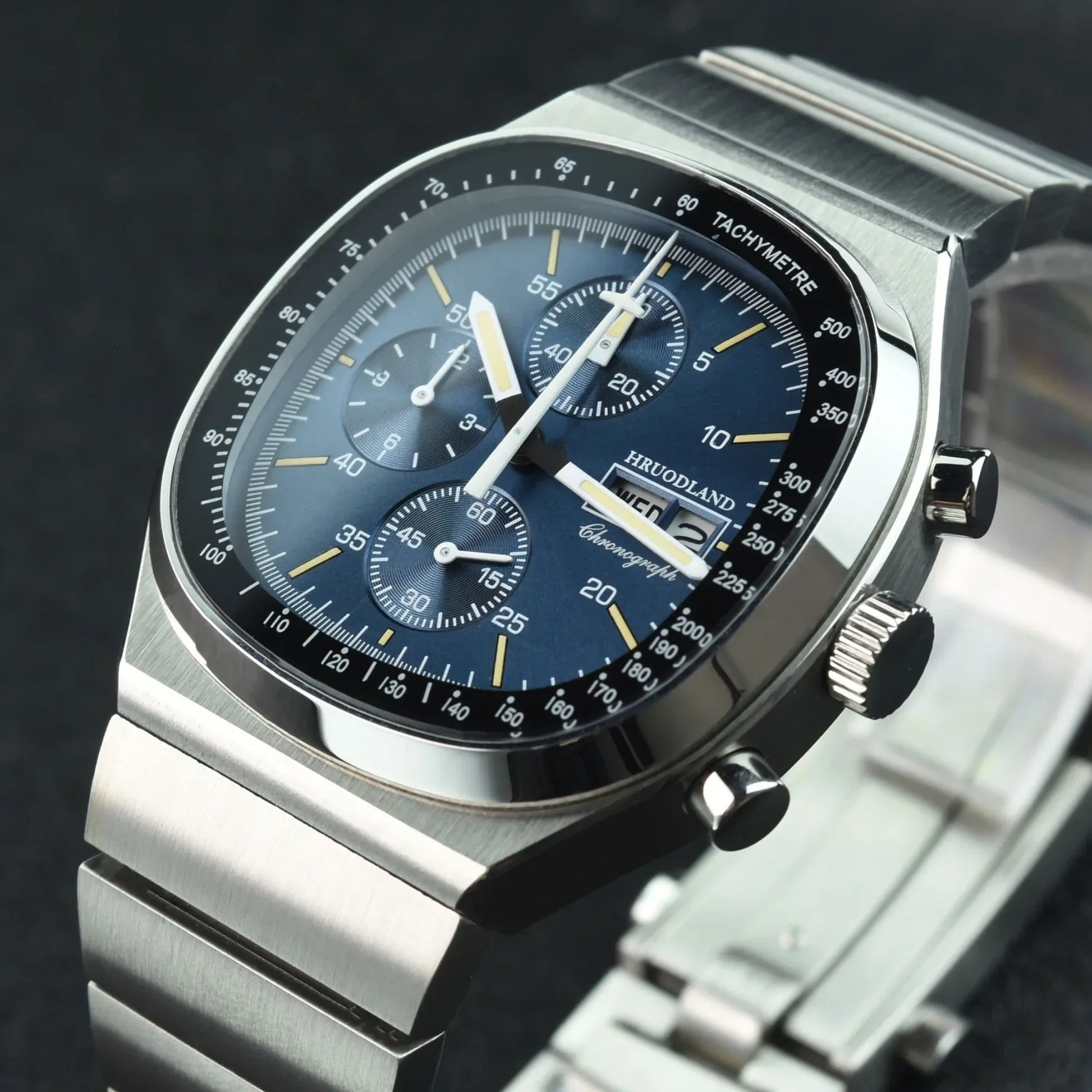 Hruodland Square Retro Chronograph - Sunbrust Blue - DREAM WATCHES