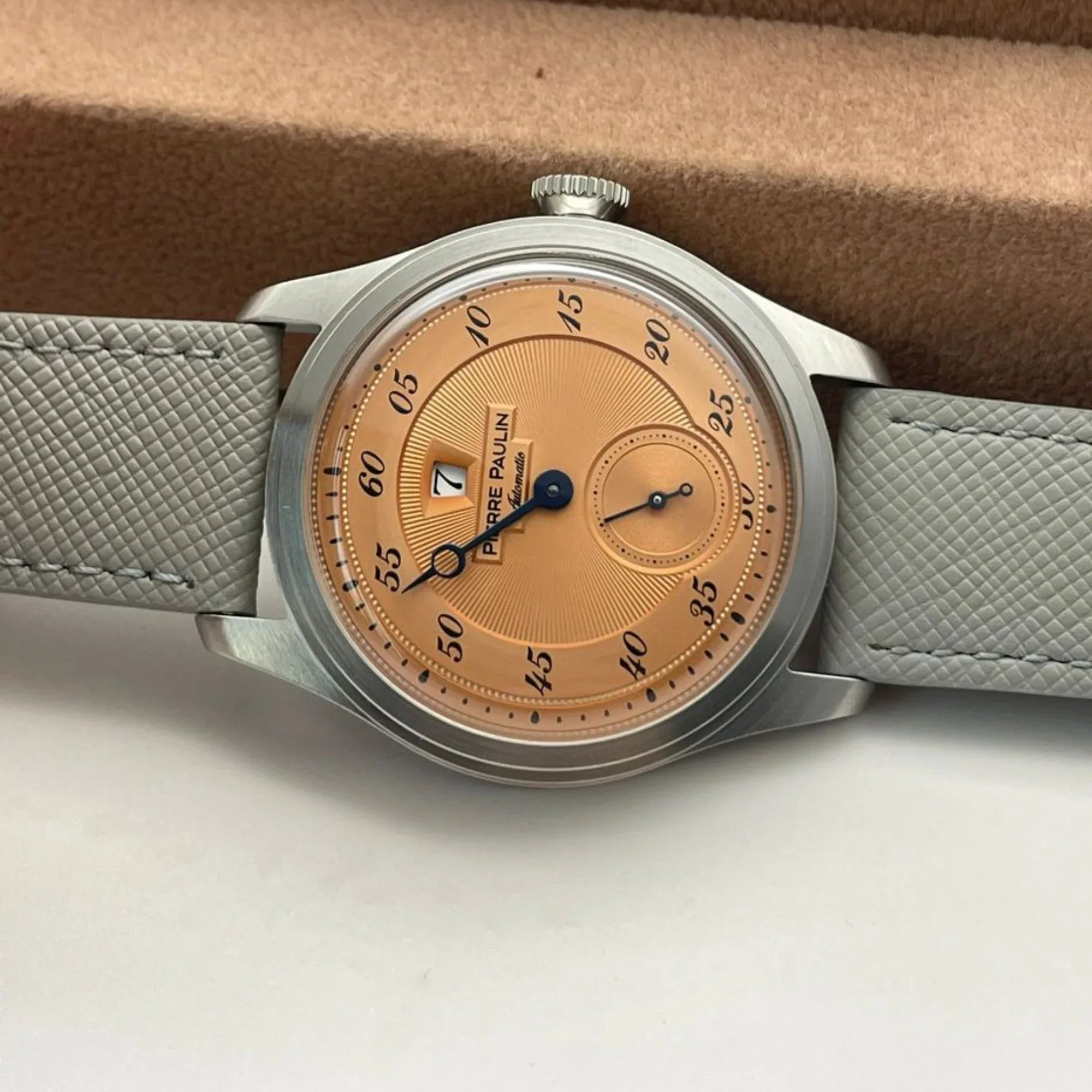 Pierre Paulin Jumping Hour Automatic Seagull St17 mechanical watch Vintage Date Window-Salmon-Dream Watches