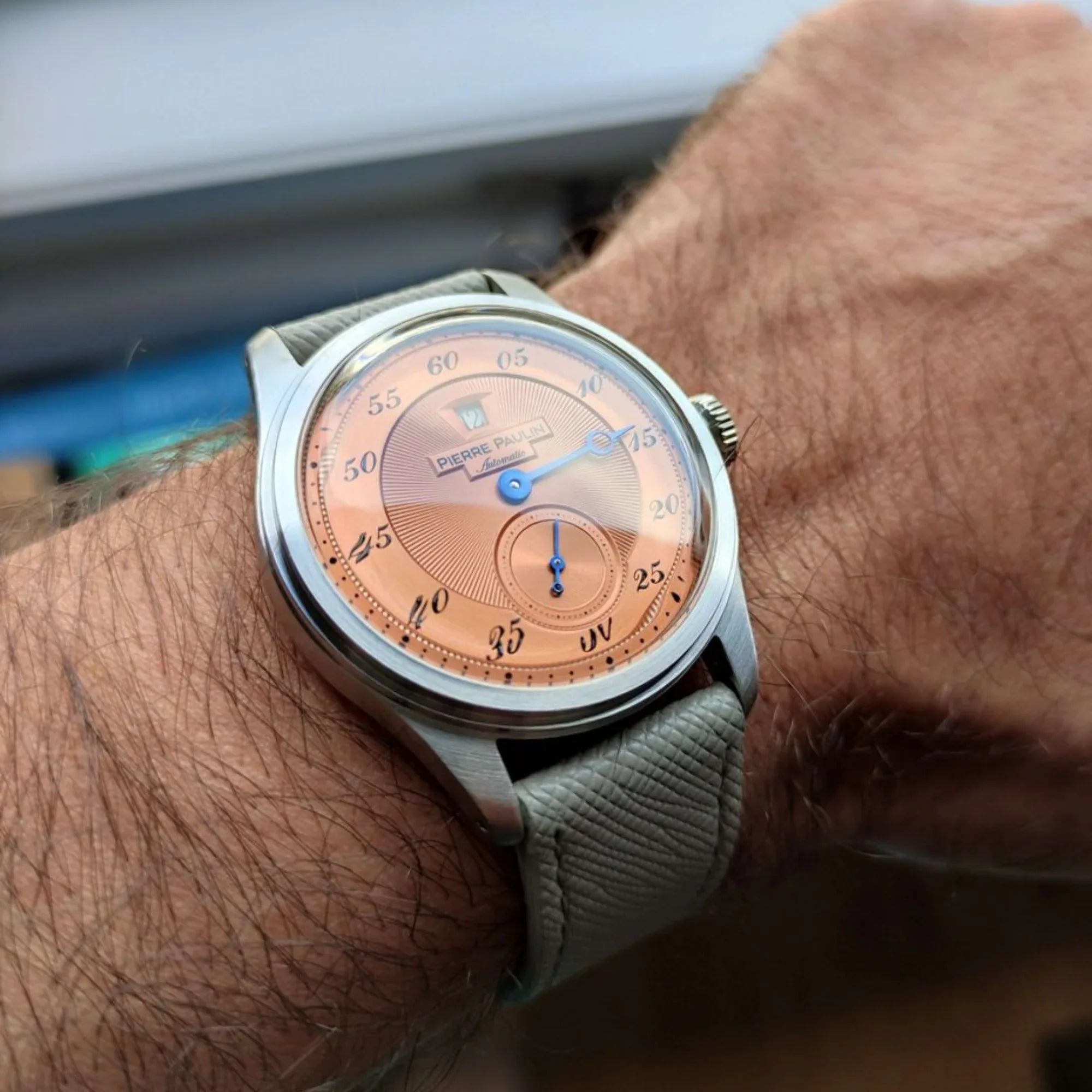 Pierre Paulin Jumping Hour Automatic Seagull St17 mechanical watch Vintage Date Window-Salmon-Dream Watches