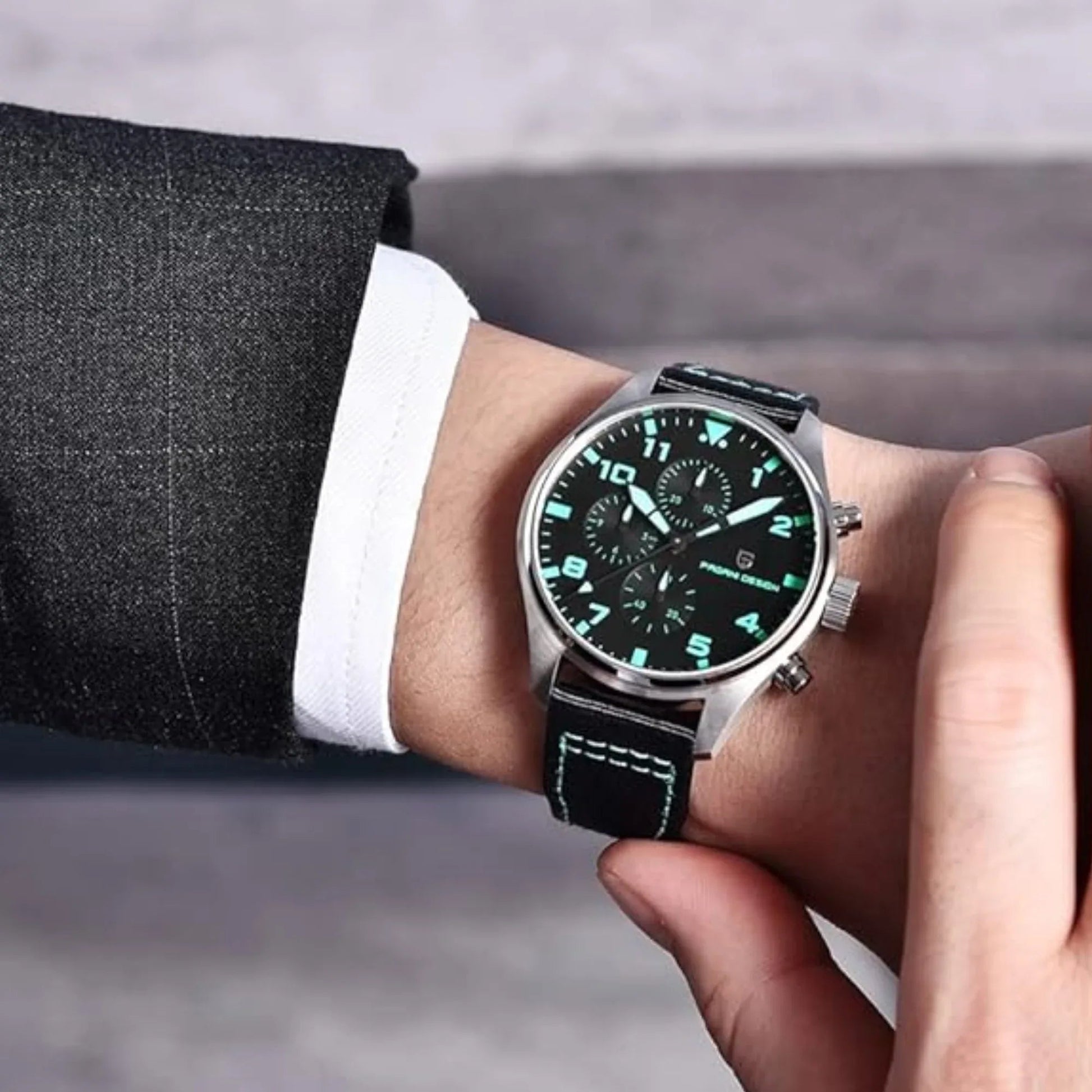 Pagani Design PD-1703 42MM Pilot Chronograph Men's with Seiko VK67 Quartz Watch with Crystal AR Coating - Black Dial With Black Nylon Strap - DREAM WATCHES