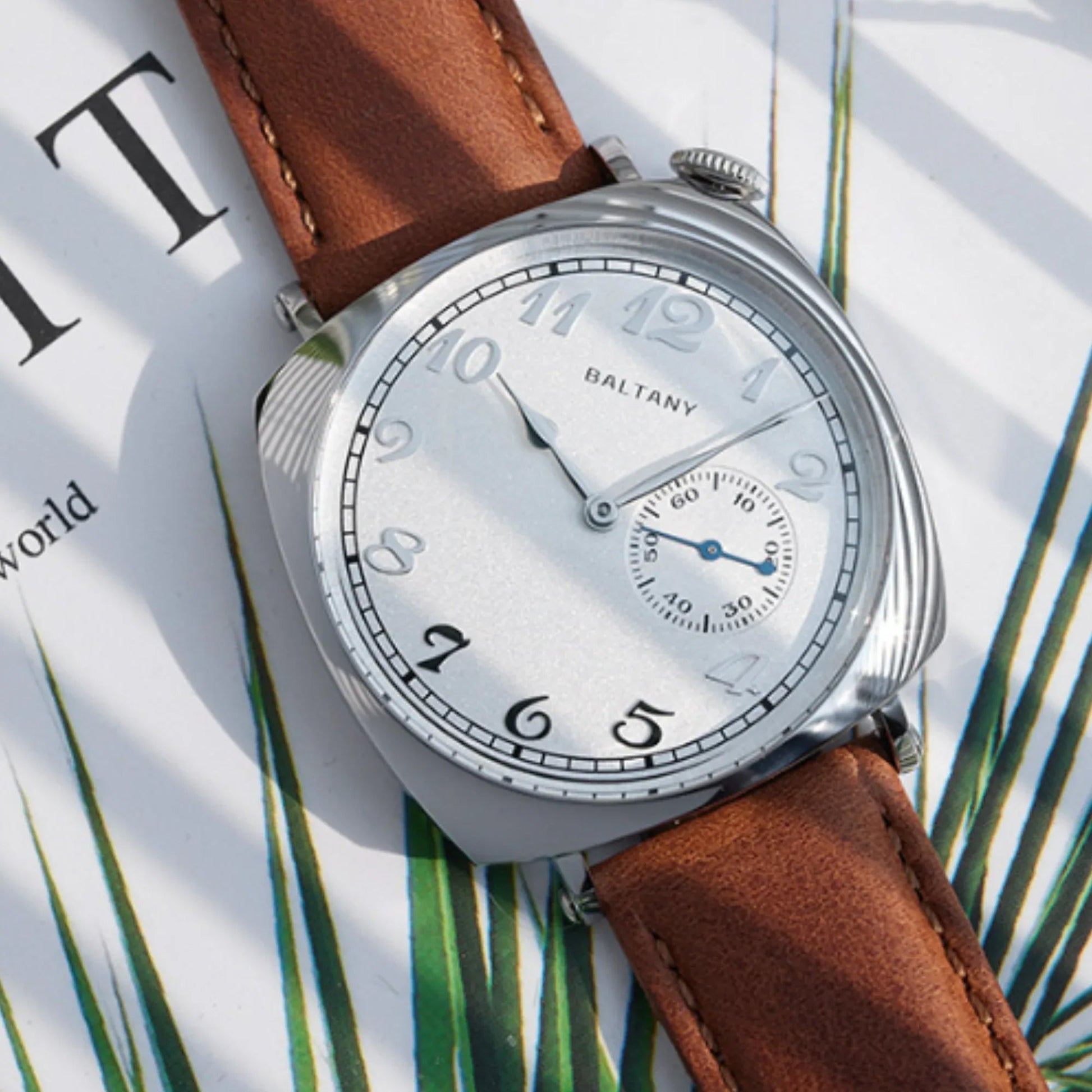 Retro American 1921 Cockeyed Dial Automatic Watch S4046 - White Dial - DREAM WATCHES