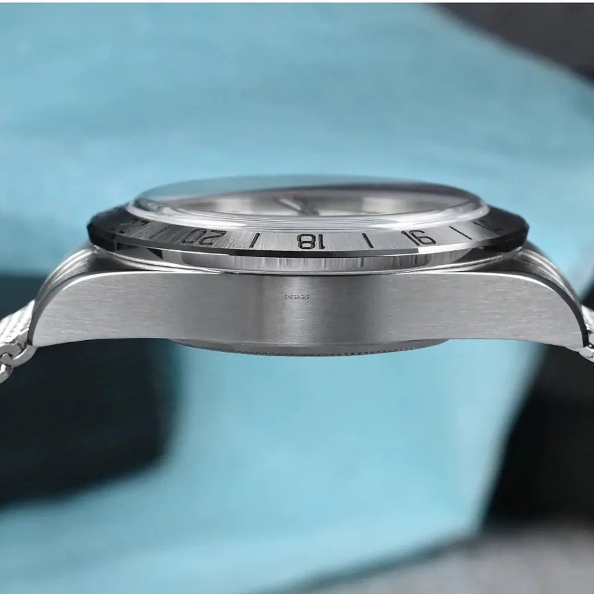 San Martin New 39mm GMT Watch Luxury NH34 SN0135 - Black - DREAM WATCHES