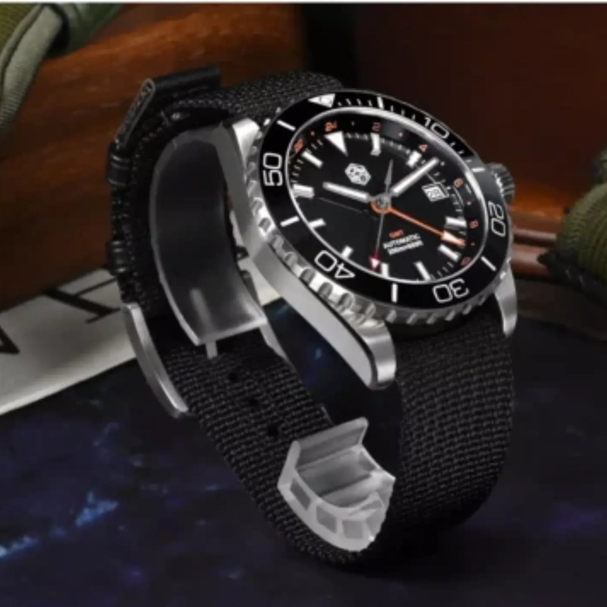 San Martin New San Martin New 39mm Diver GMT Watch Enamel Dial NH34 Stainless Steel Luxury Men Watch Automatic Mechanical Sapphire Luminous SN0136-G-GMT - DREAM WATCHES