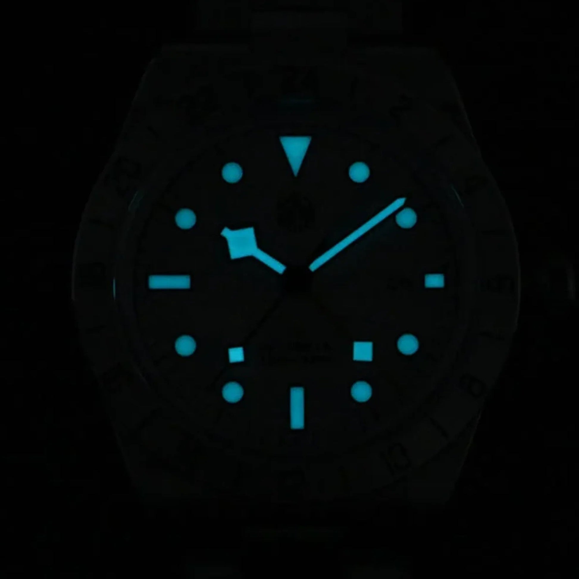 San Martin NH34 39mm BB GMT Watch SN0054GB - Black Dial - DREAM WATCHES