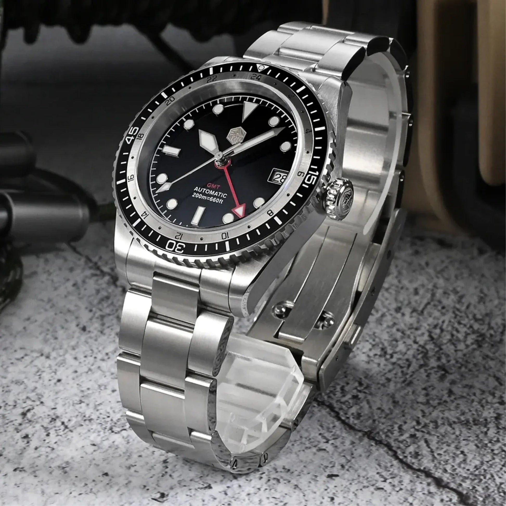 San Martin NH34 GMT Bidirectional Bezel Light Date SN0112G - Black Bezel - DREAM WATCHES
