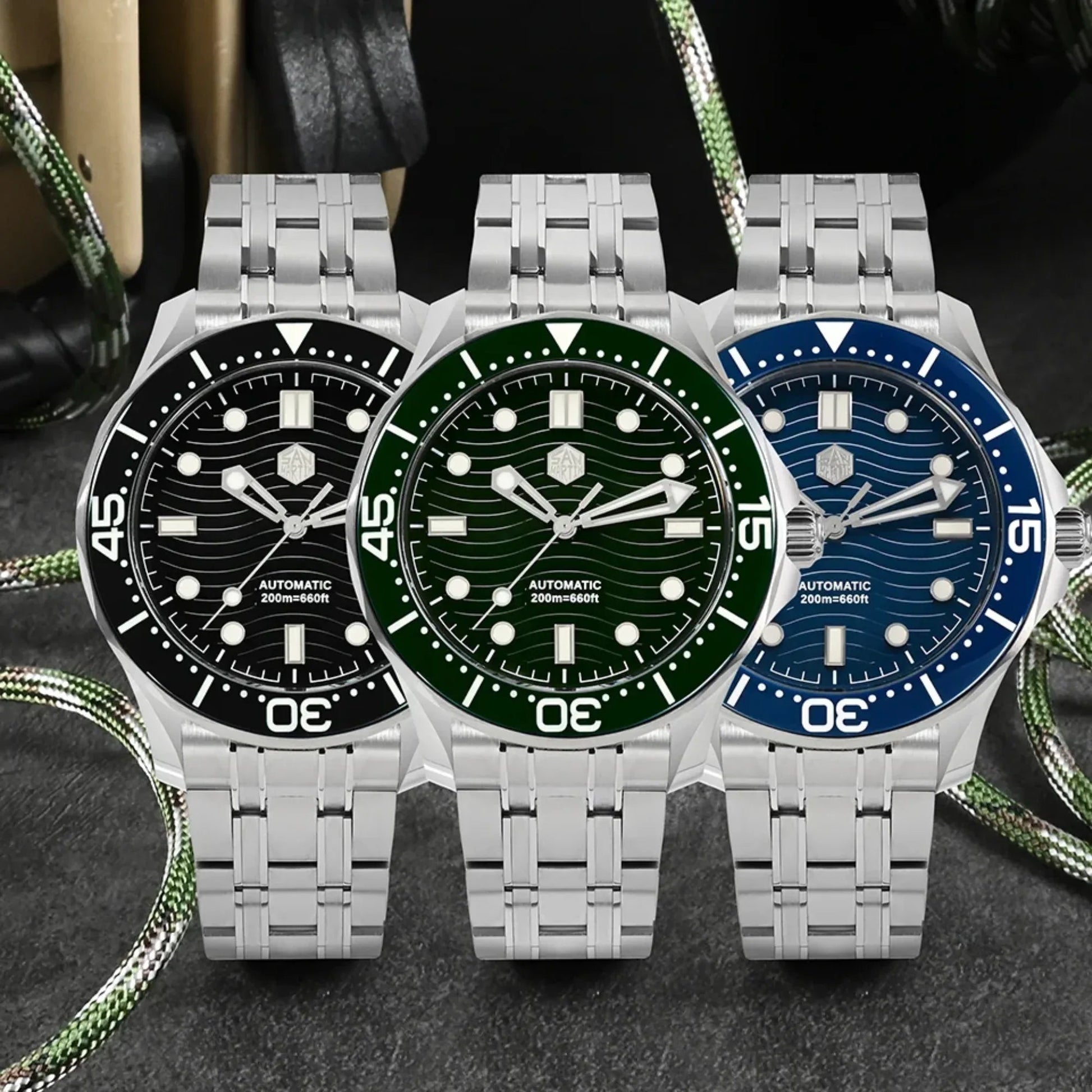 San Martin Sea Ghost Diving Watch SN0088G2 - Black - DREAM WATCHES