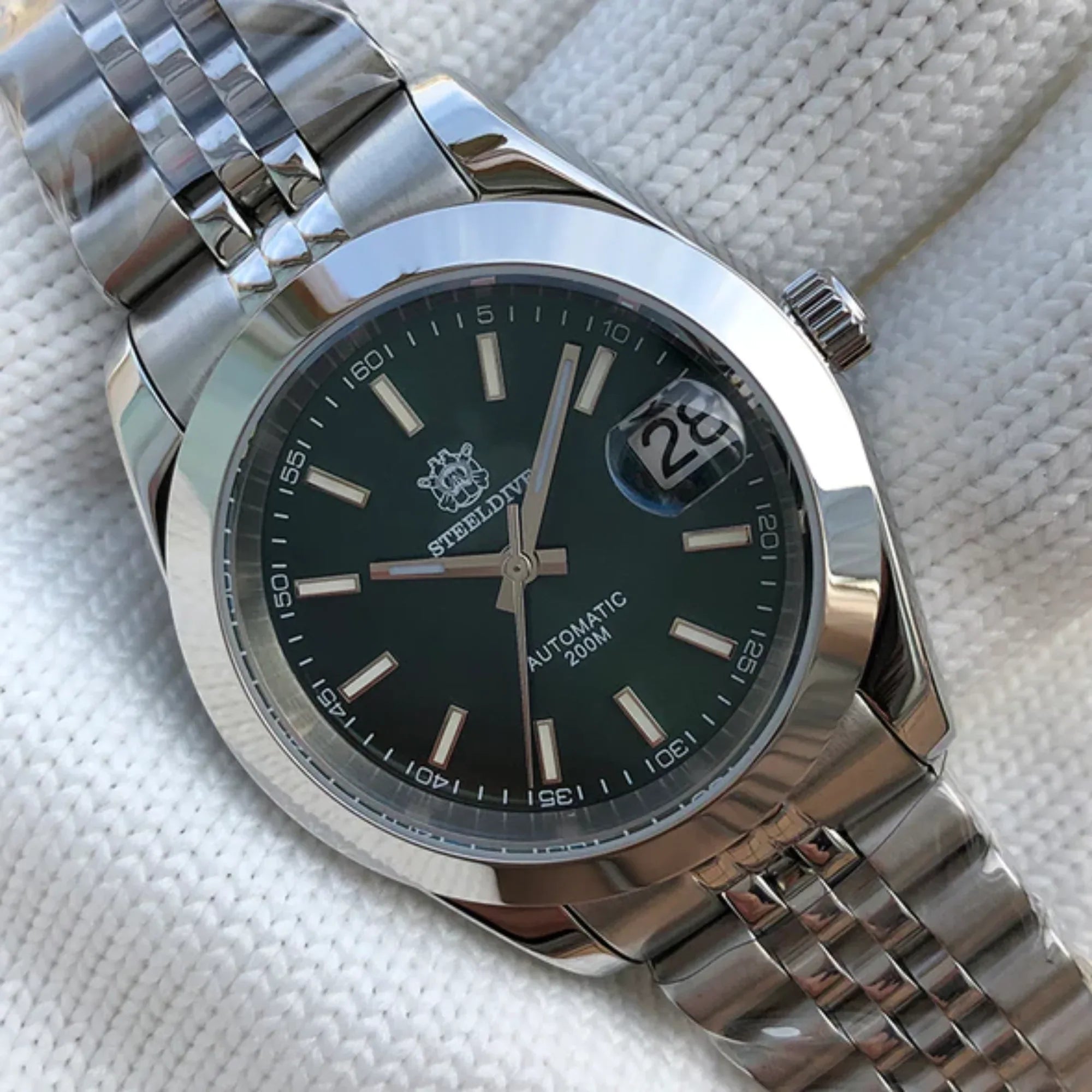 Steeldive SD1934 Vintage Diver Watch - Green Dial With Jubilee Bracelet - DREAM WATCHES