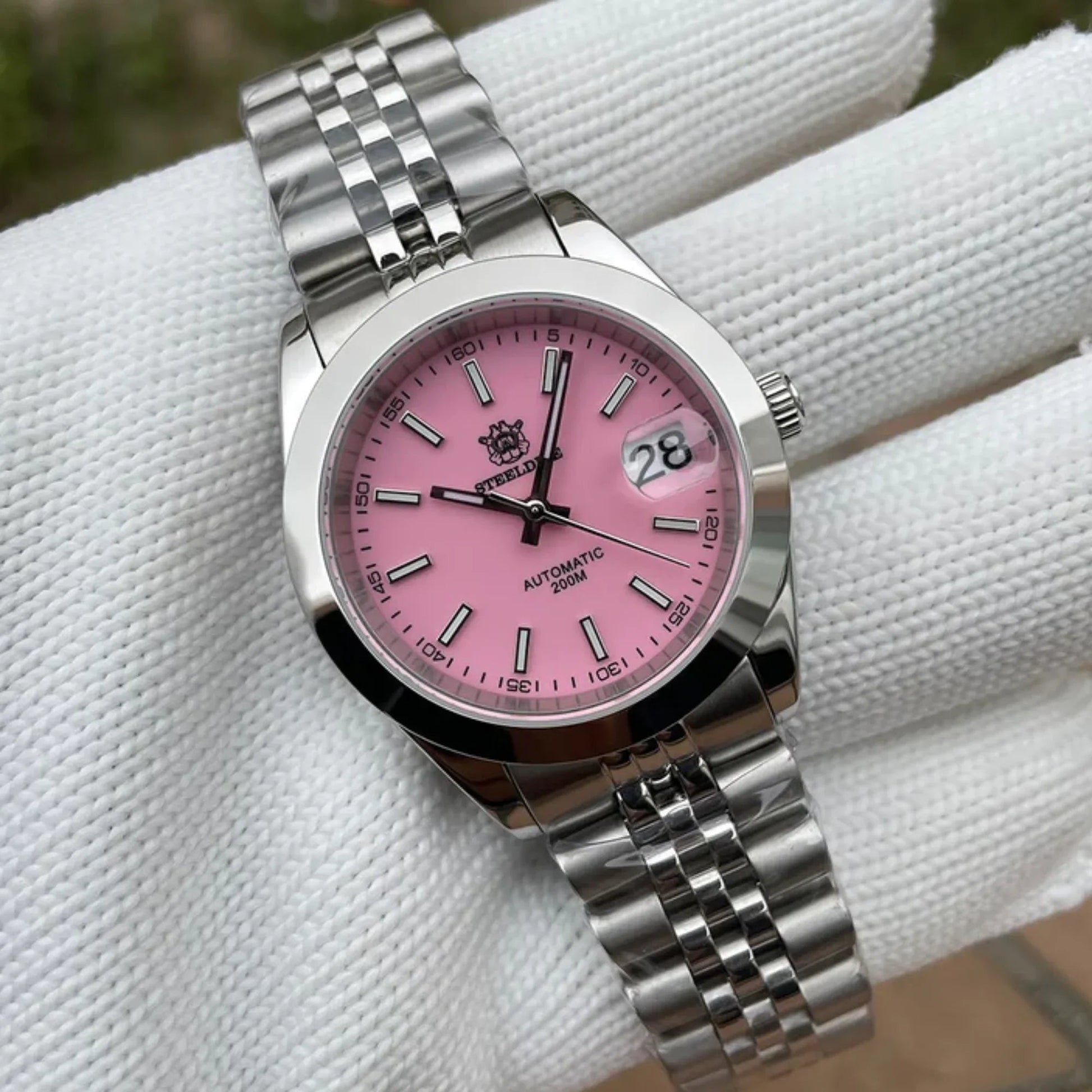 Steeldive SD1934 Vintage Diver Watch - Pink Dial With Jubilee Bracelet - DREAM WATCHES