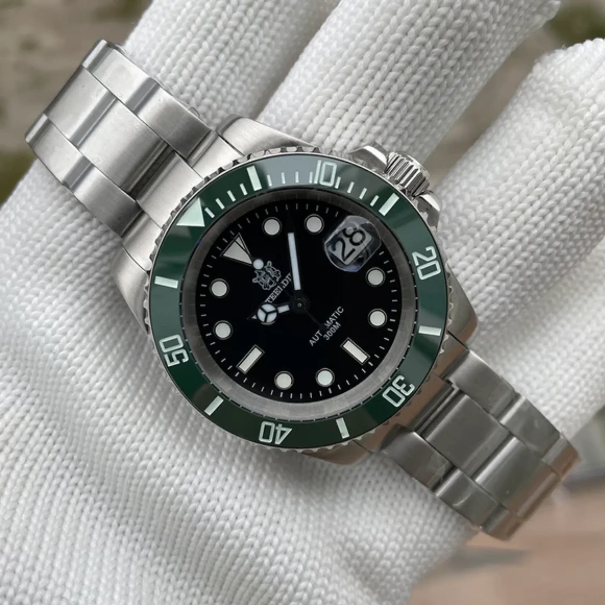 Steeldive SD1953 Sub Men Dive Watch V2 Green/Black Dial With Oyster Bracelet - DREAM WATCHES
