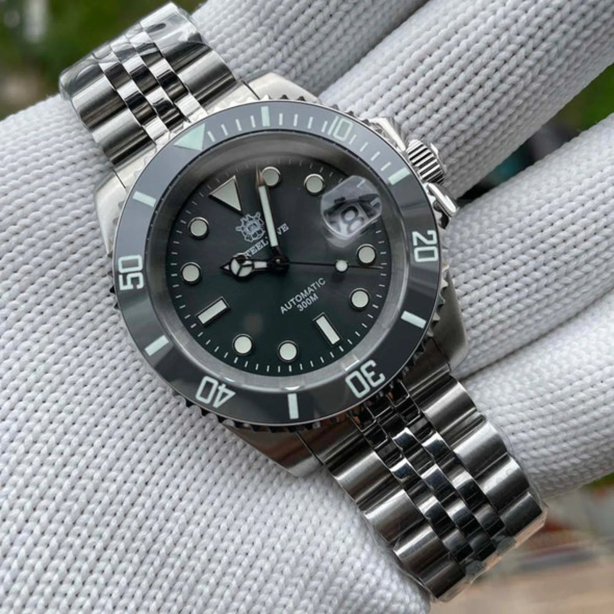 Steeldive SD1953 Sub Men Dive Watch V2 Grey Dial With Jubilee Bracelet ...
