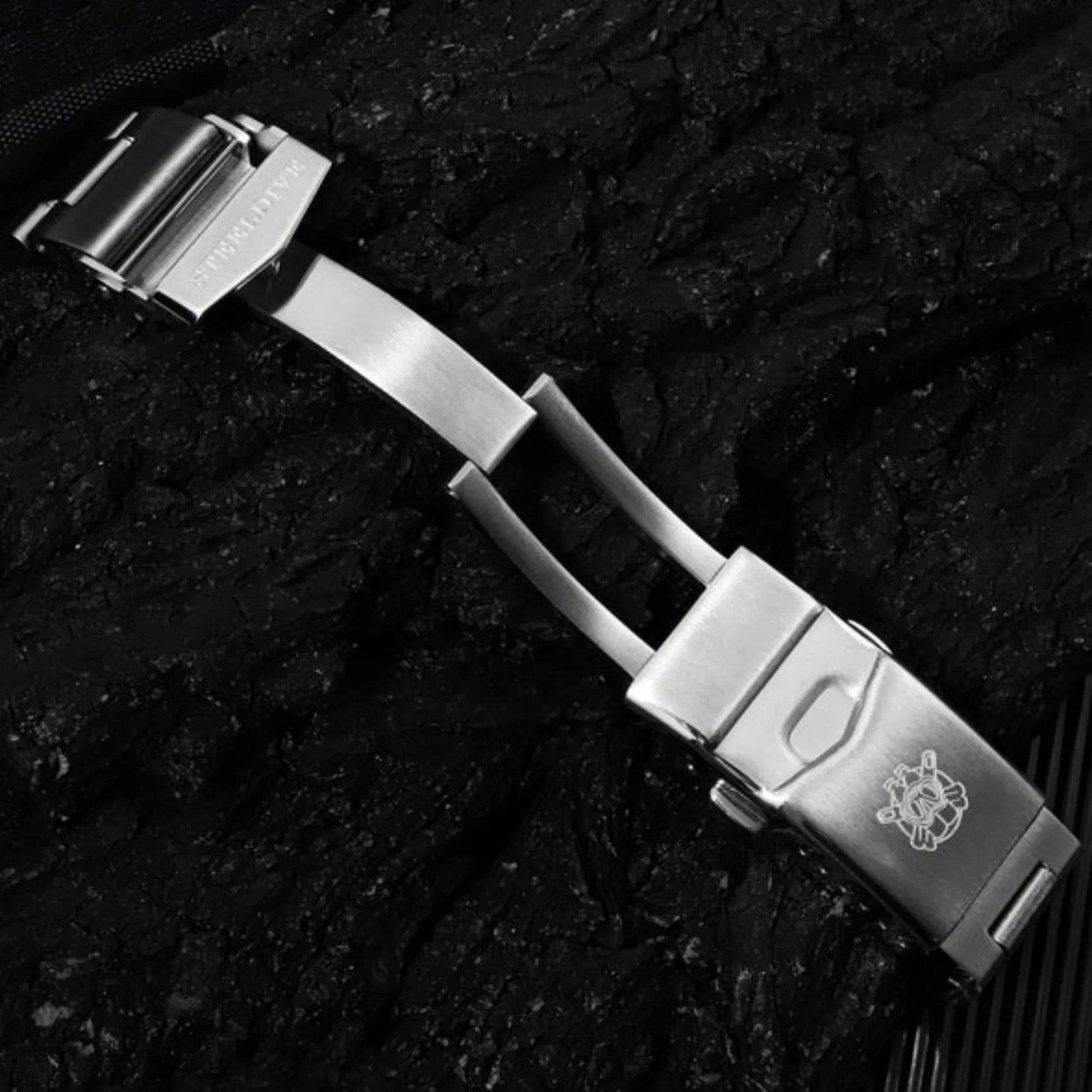 Steeldive SD1953 Sub Men Dive Watch V2 Light Blue Dial With Jubilee Bracelet - DREAM WATCHES