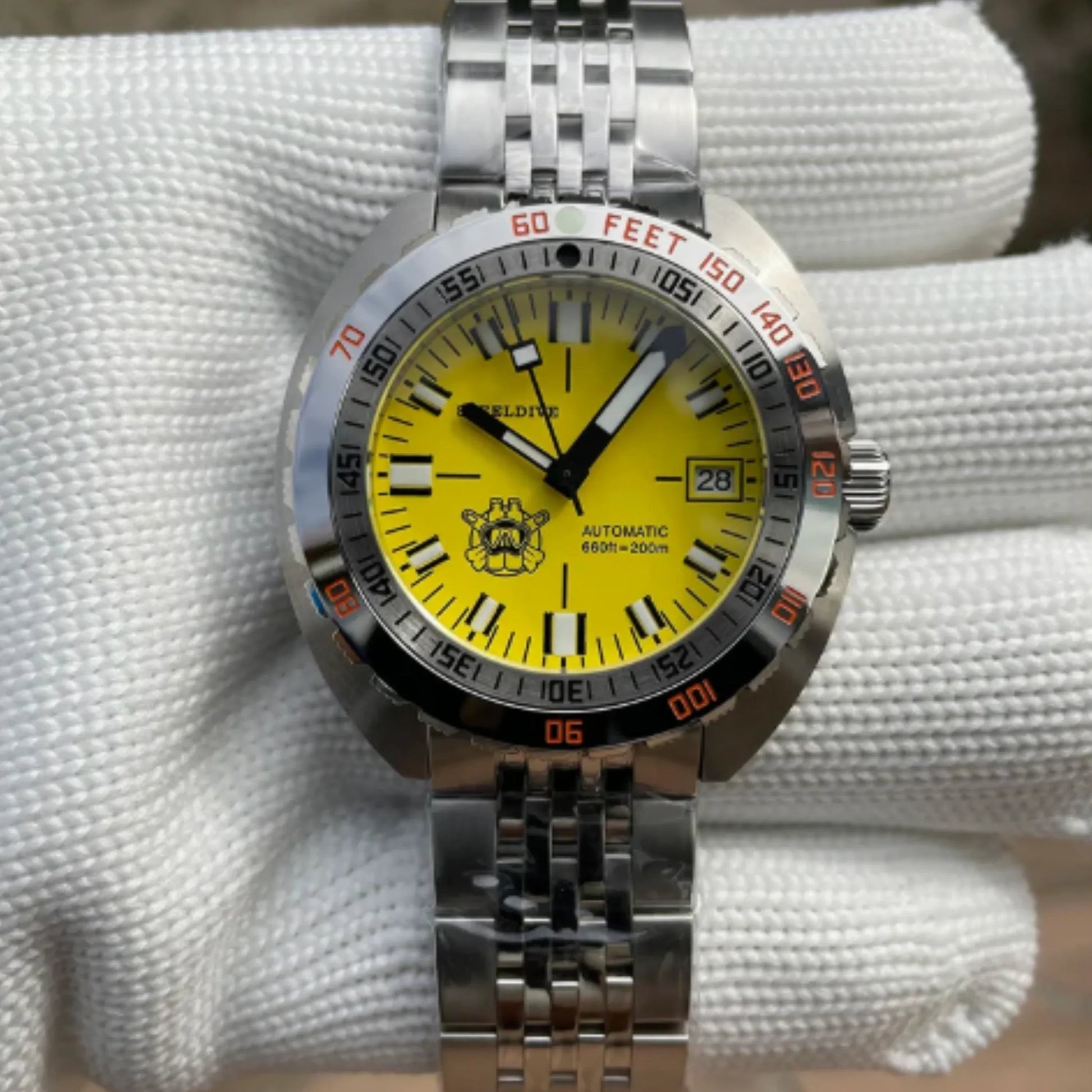 Steeldive SD1967 Sub-300T Men's 43MM 200M Waterproof Dive Watch NH35 Automatic Mechanical Watch Sapphire Crystal Luminous Business Watch - DREAM WATCHES