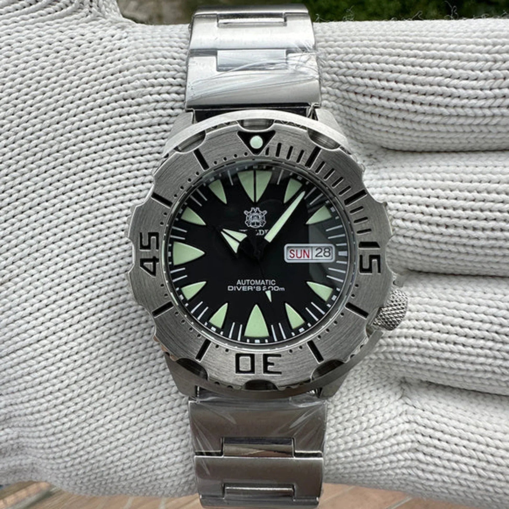 Steeldive SD1984 NH36 Automatic Monster Men Watch - Black - DREAM WATCHES