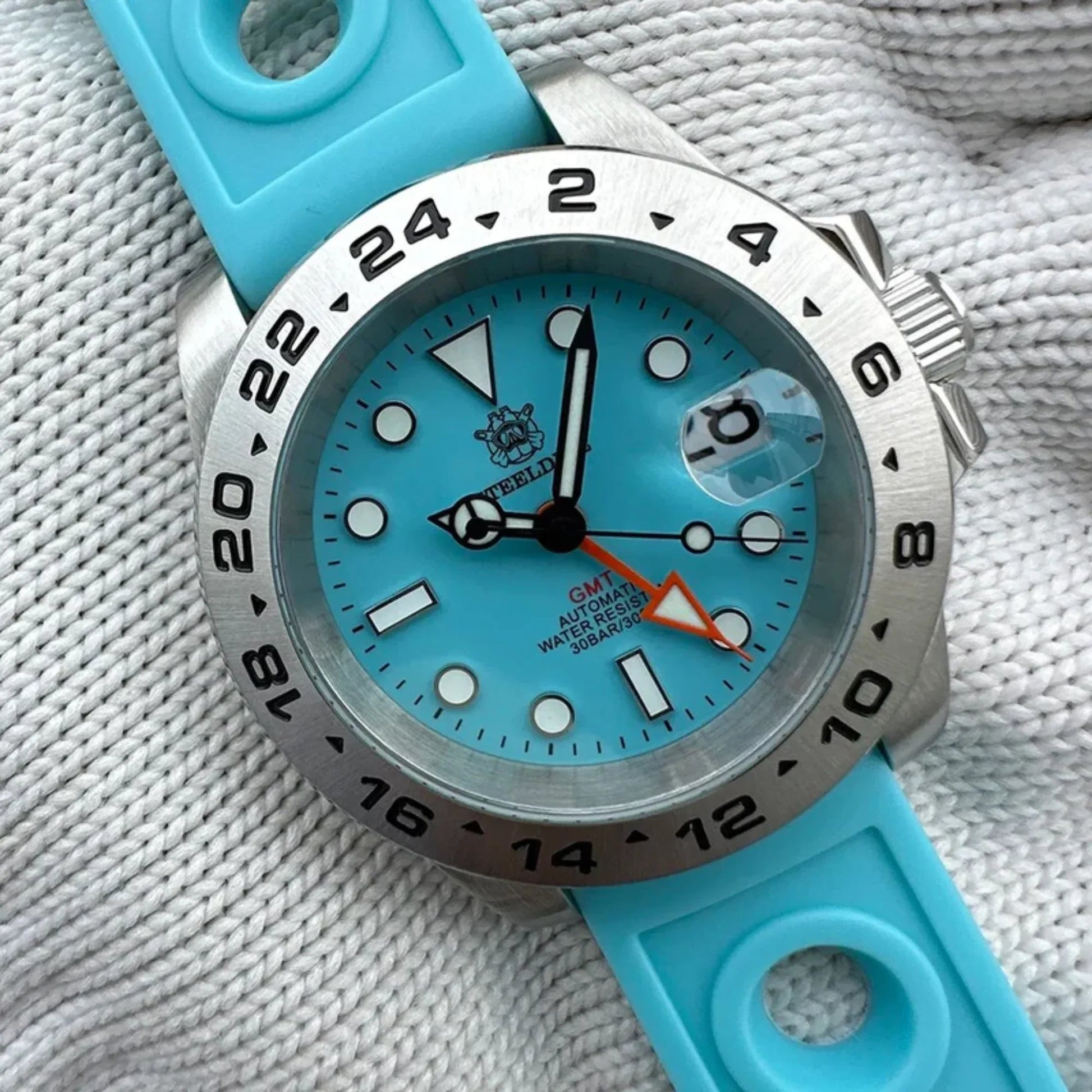 Steeldive SD1992 NH34 GMT Automatic Watch - Tiffany Blue Dial - DREAM WATCHES