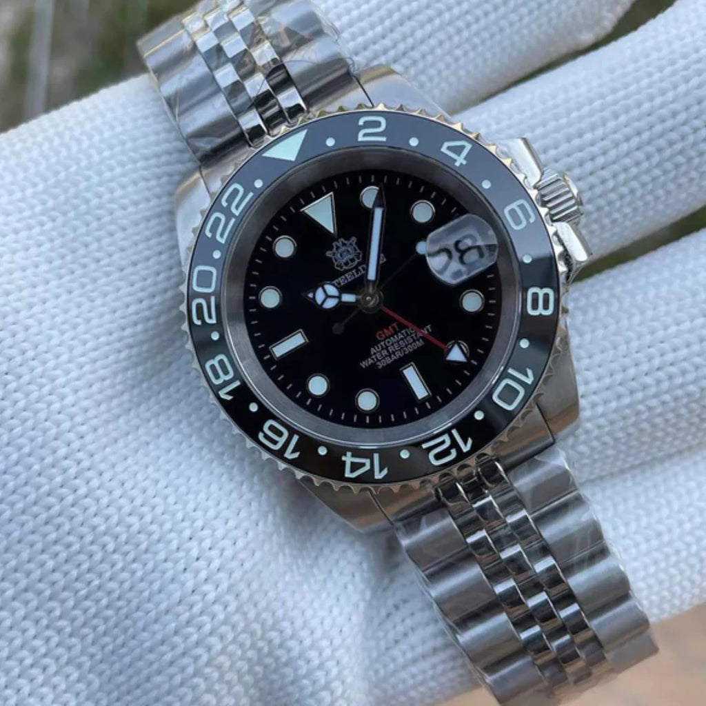 Steeldive SD1993 NH34 GMT Automatic Watch V2 Black With Jubilee Bracelet - DREAM WATCHES