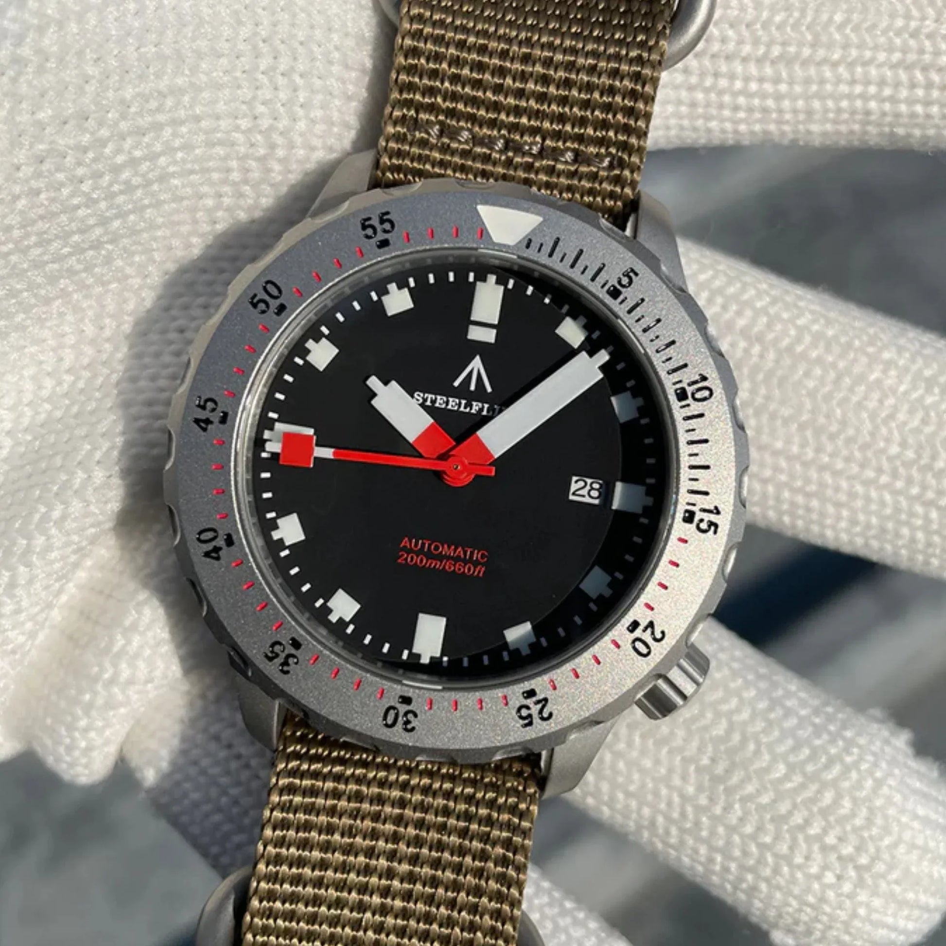 Steeldive Steelflier SF752 45mm Automatic Men Watch - DREAM WATCHES