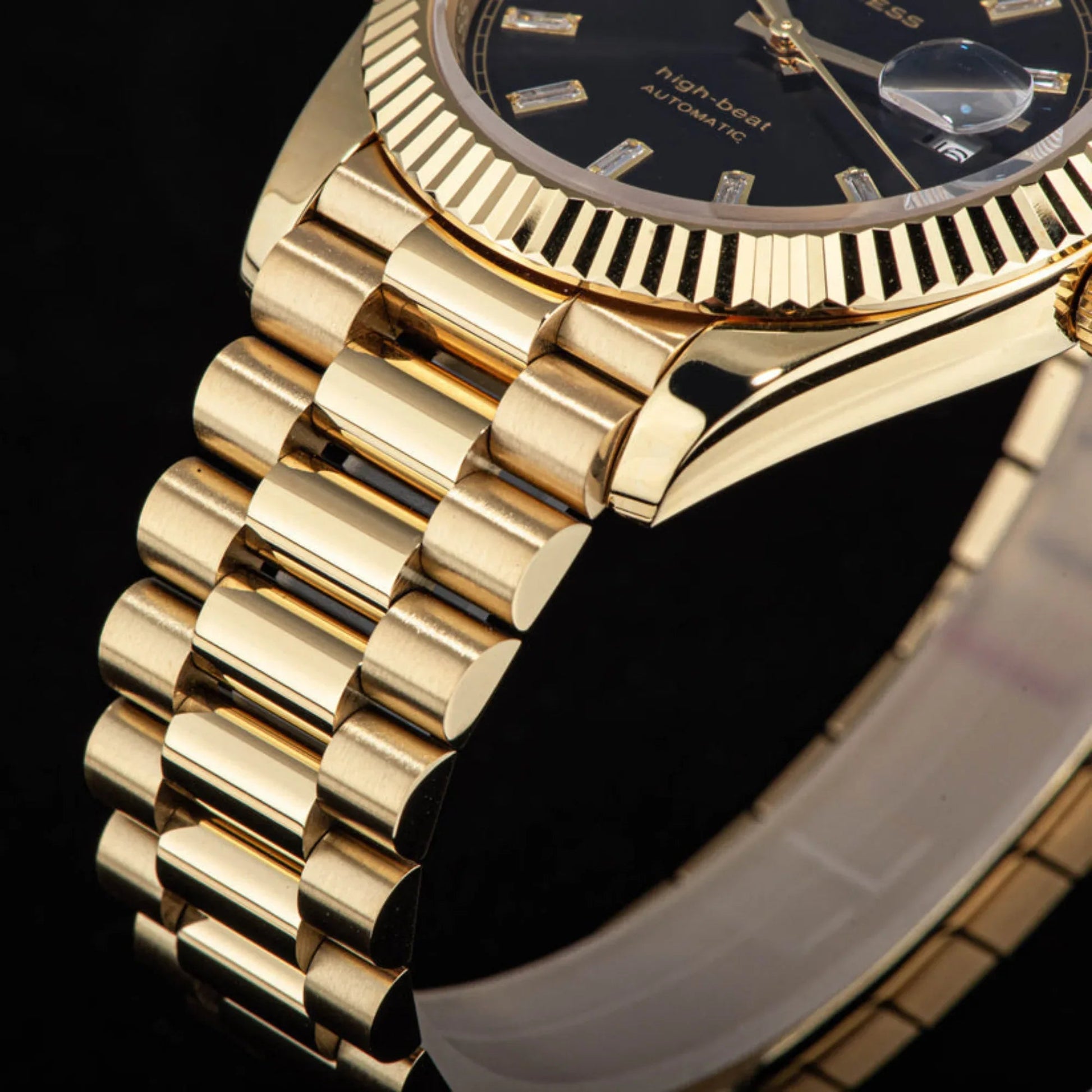 Sugess Heritage 433 DD Date and Day Display Gold - DREAM WATCHES