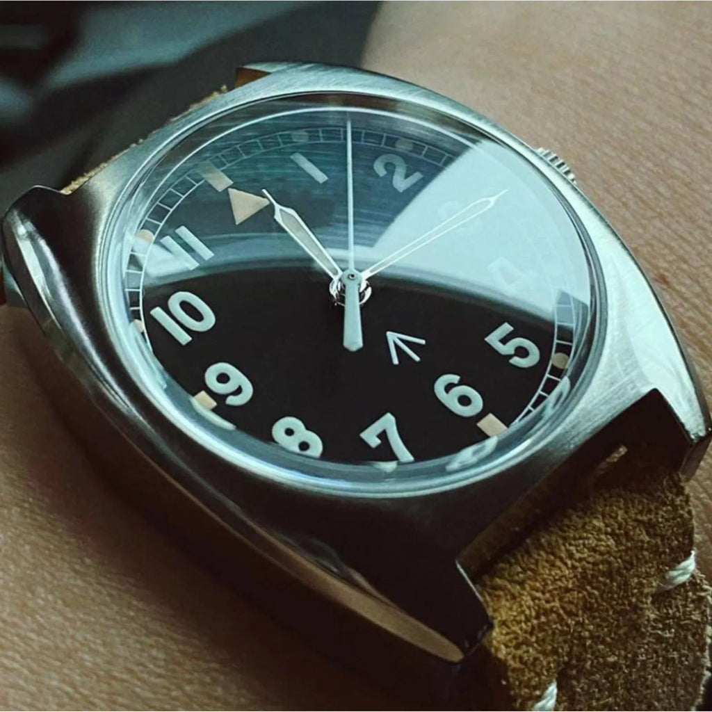 Tonneau W10 Pilot Calendar Military Watch S2001 - DREAM WATCHES