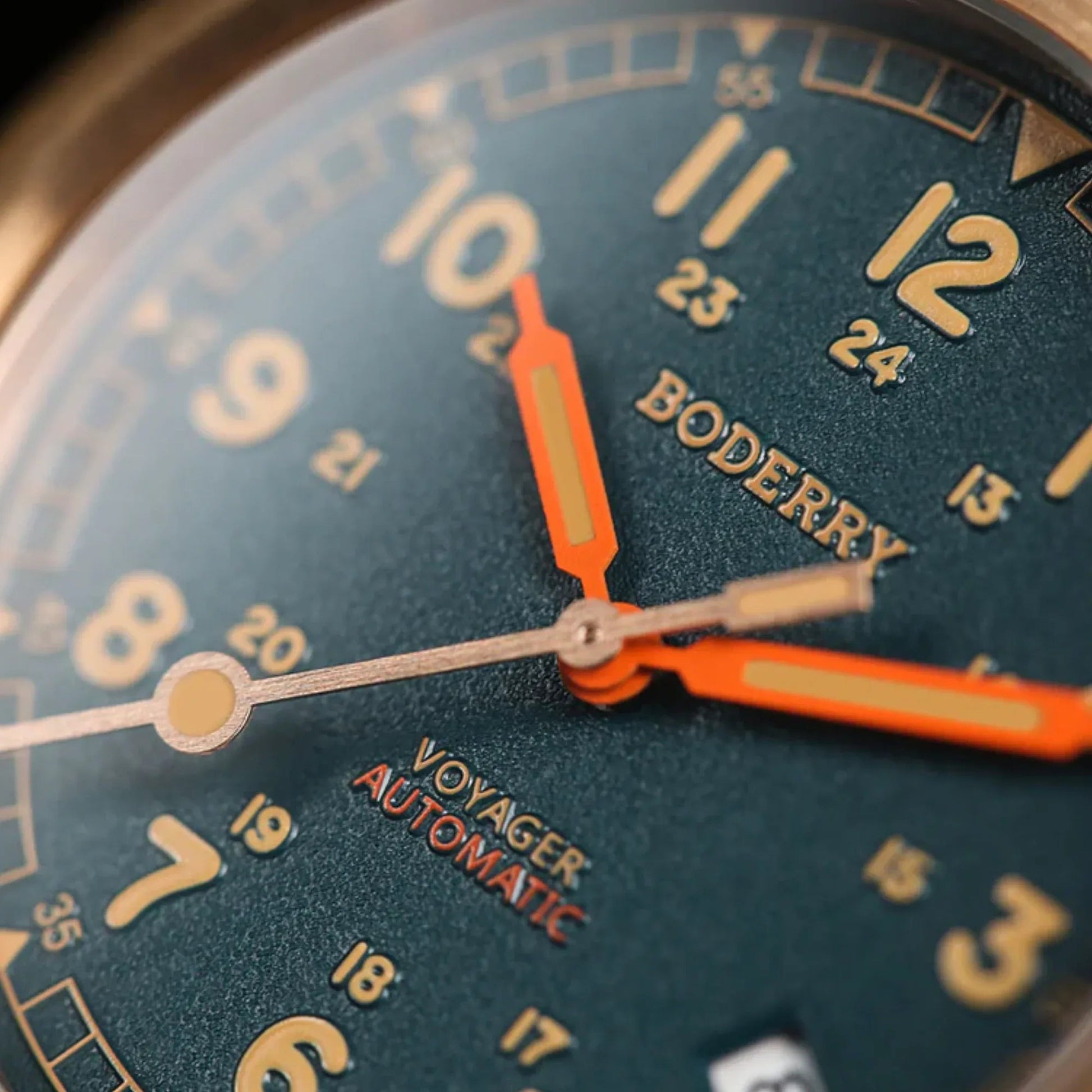 VOYAGER - 100M Waterproof Bronze Automatic Field Watch | Sandstone Green - DREAM WATCHES