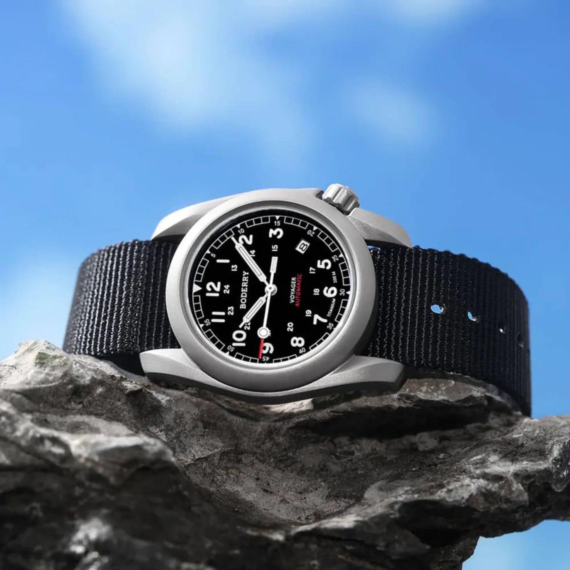 VOYAGER - 100M Waterproof Titanium Automatic Field Watch | Black - DREAM WATCHES